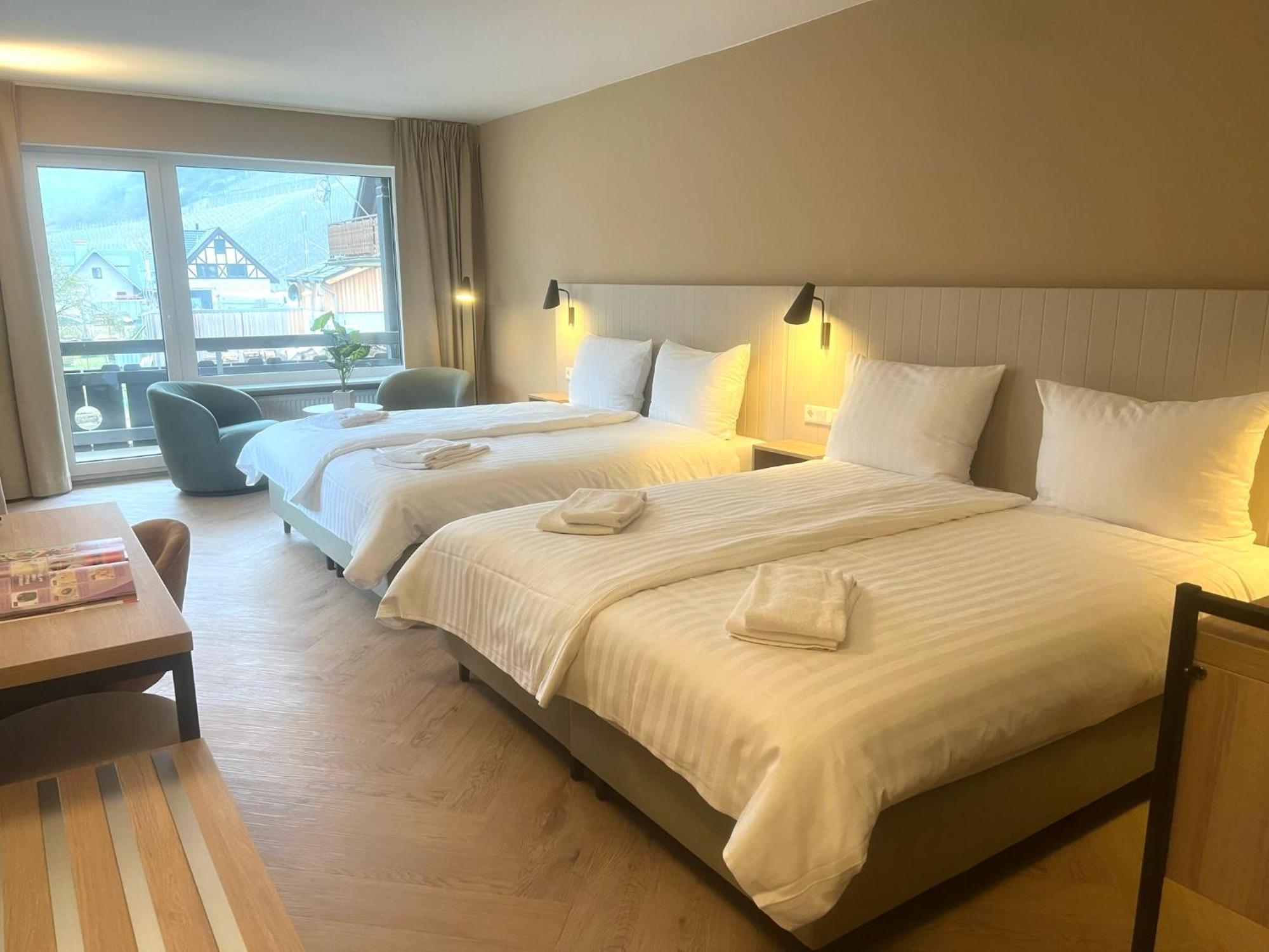May Hotel Mayschoß Екстериор снимка