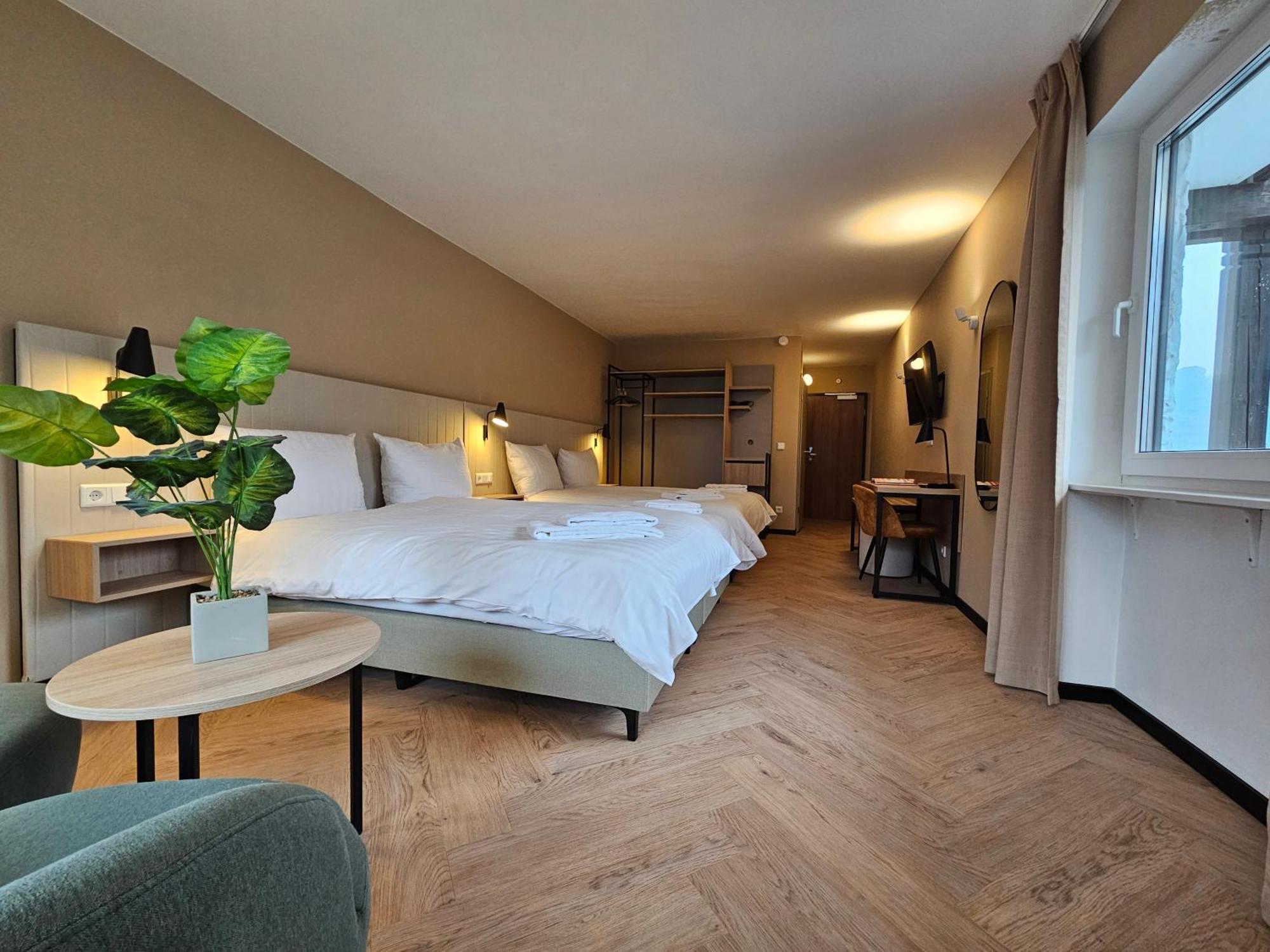 May Hotel Mayschoß Екстериор снимка