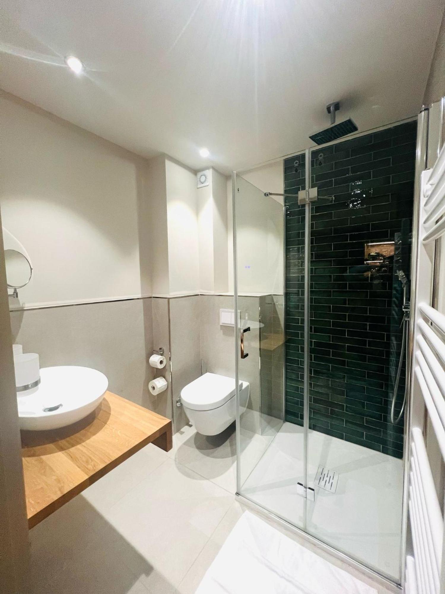 May Hotel Mayschoß Екстериор снимка