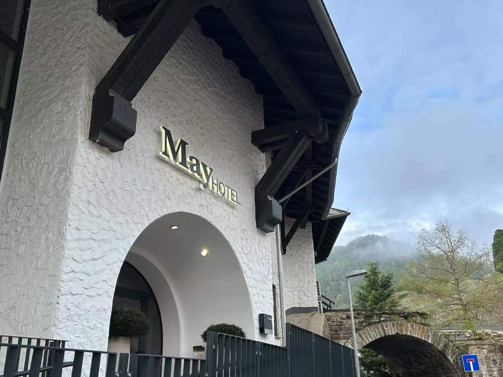 May Hotel Mayschoß Екстериор снимка
